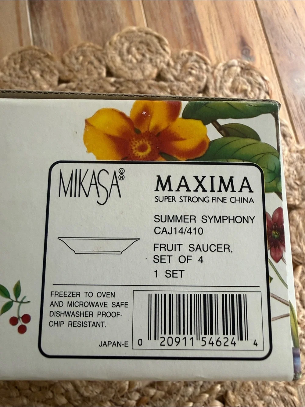 Mikasa Summer Symphony Fruit Bowls, Set of Four